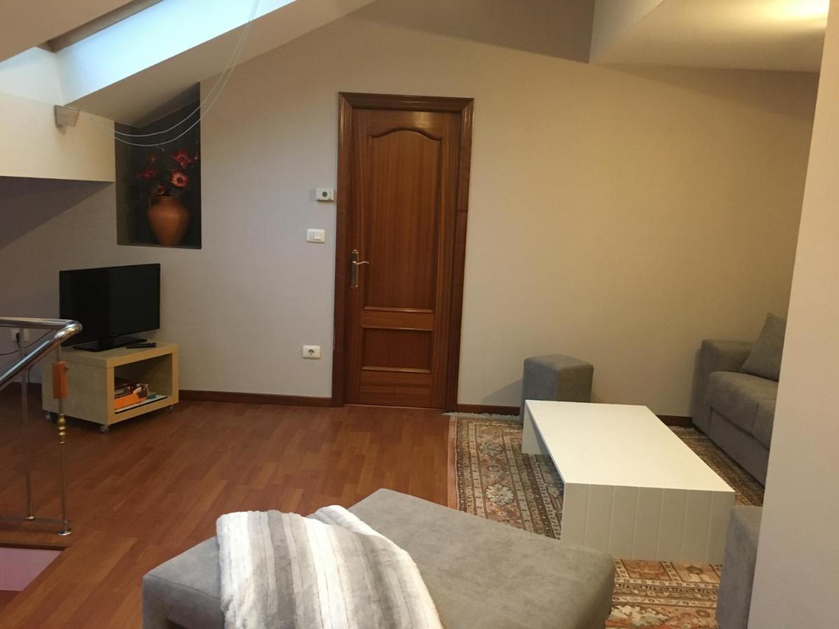 Duplex Rosalia De Castro. Ribadavia Apartamento Exterior foto